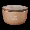 dose, freshly baked cookies
