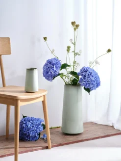 vase, sea foam