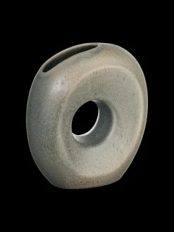 vase, urban